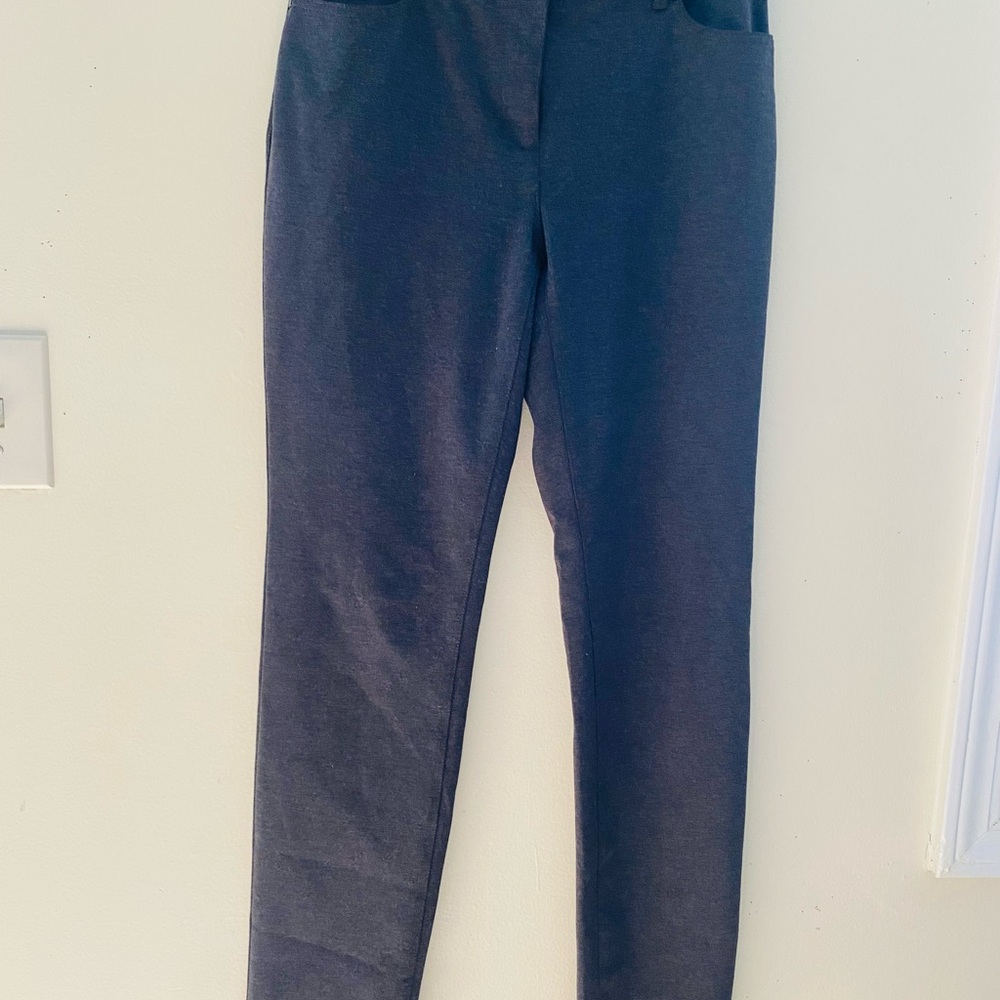 Chico's So Slimming Gray Pants